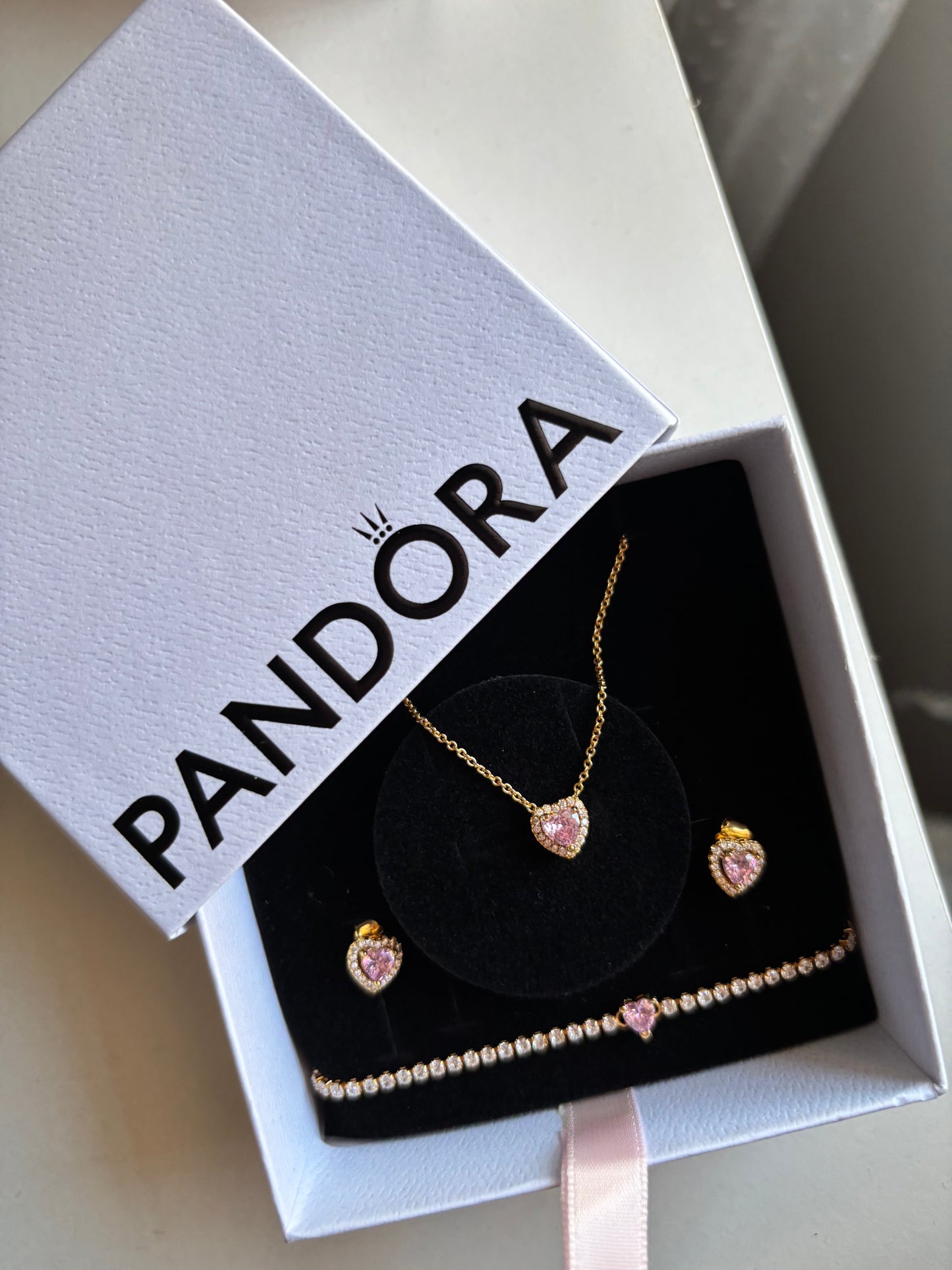 Conjunto corazón rosa dorado completo Bella Durmiente