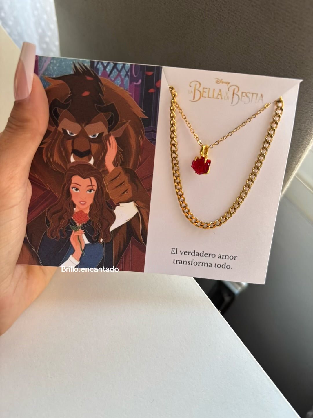 Collares pareja Bella y Bestia
